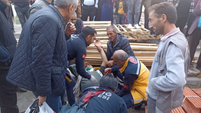 2 çocuklu aile ölümden saniyelerle kurtuldu, o anlar kameralara yansıdı