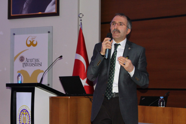 Yavilioğlu 25’inci konferansını Erzurum’da gerçekleştirdi