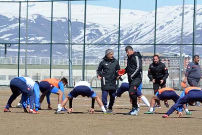 B.B.Erzurumspor’da Anadolu Üsküdar Mesaisi…