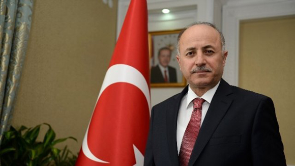 Vali Azizoğlu’ndan Babalar günü mesajı