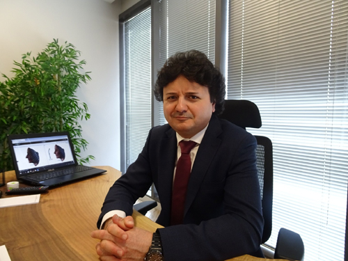 Sigara kullanımı yüz yaşlandırmasını hızlandırıyor