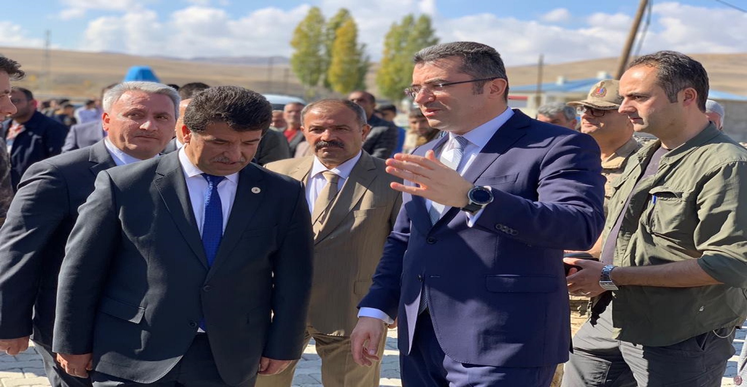 Vali onu yanından hiç ayırmadı