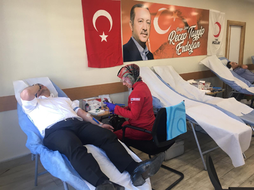 Ak Parti Erzurum İl Başkanlığı’ndan kan bağışı kampanyası