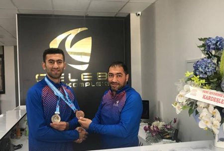 Çelebispor’a hayırlı olsun madalyası