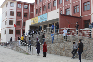 Erzurum’da Covid-19 önlemleri altında YKS heyecanı