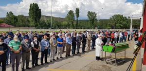 Erzurum Sağlık İl Müdürü Bedir’in annesi son yolculuğuna uğurlandı
