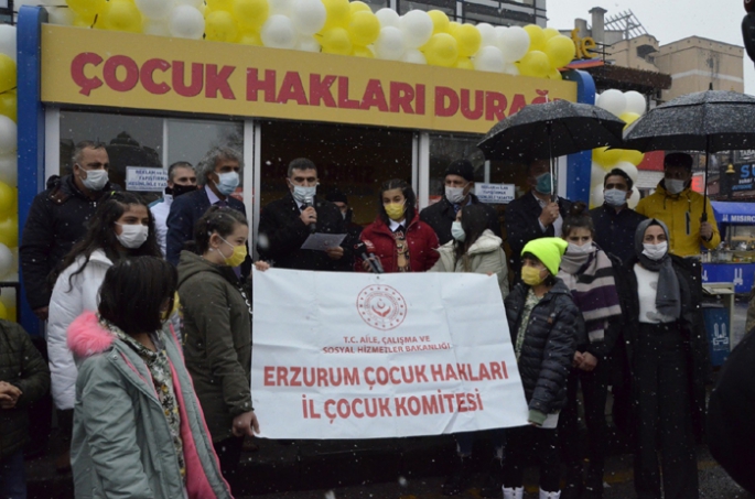 Erzurum’da 'Çocuk Hakları Durağı' açıldı
