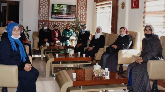 Köylü girişimci kadınlardan Başkan Bedir’e ziyaret