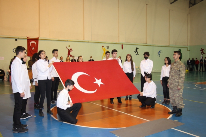 Oltu’da Cumhuriyet Bayramı kutlandı
