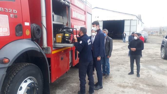 Tekman Kaymakamı Çimşir, Büyükşehir Belediyesi şantiyesini ziyaret etti
