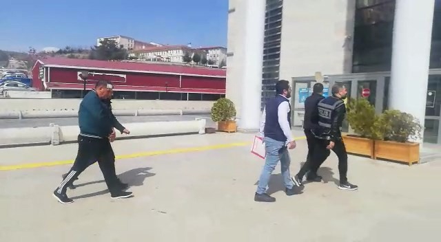 Elazığ’da 3 kişinin yaralandığı olayda, 2 şüpheli adliyeye sevk edildi