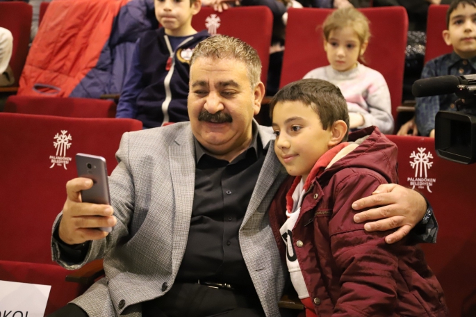 Palandöken Belediyesi çocukların gönlüne dokundu