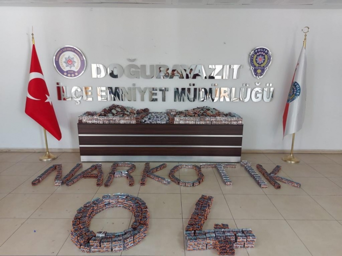 Ağrı’da 8 bin 620 kutu ‘Sentetik Ecza’ ele geçirildi