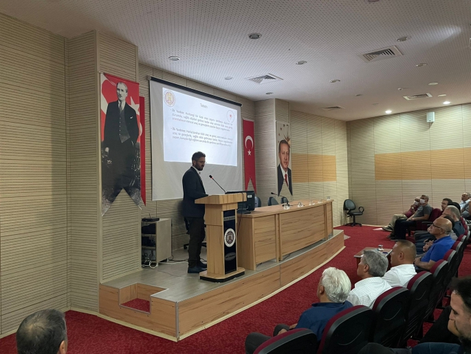Oltu’da akademik ve idari personele ilkyardım eğitimi verildi