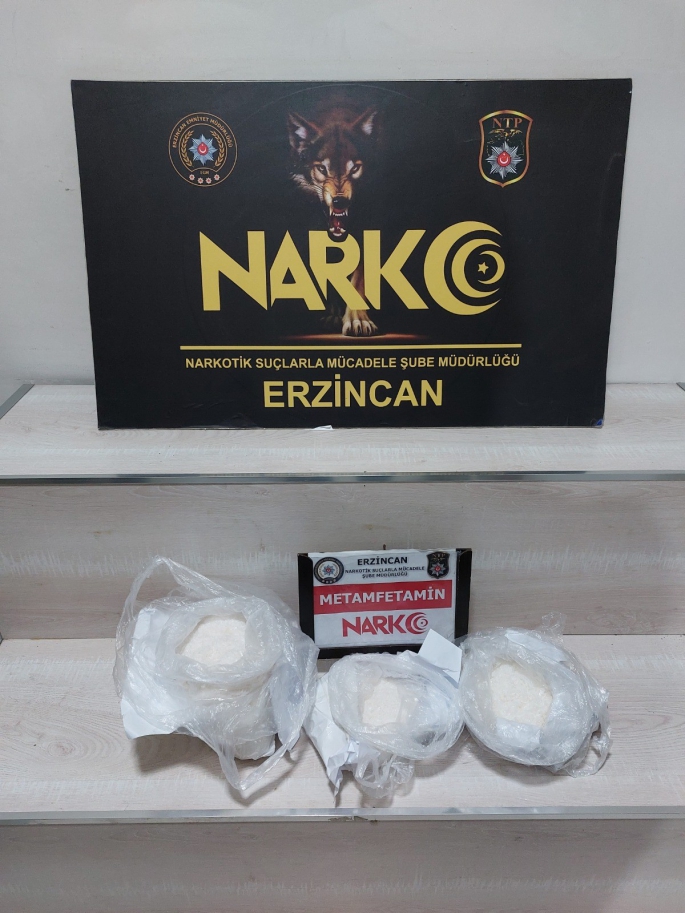Tırda 3 kilogram metamfetamin uyuşturucu ele geçirildi