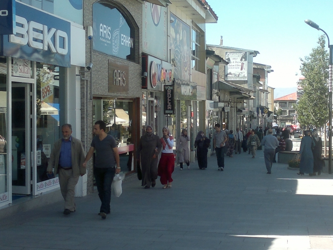 DÖVİZ KURLARINDAKİ YÜKSELİŞ ESNAFI BİTİRDİ