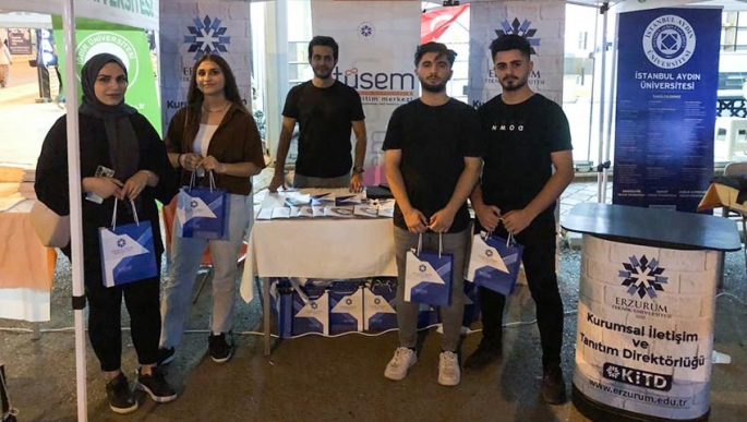 ETÜ tercih günlerinde adaylarla buluşmaya devam ediyor