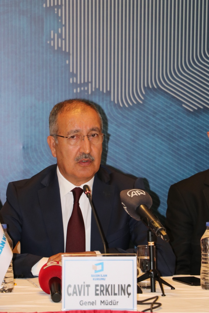 Erkılınç: Gazetelerimiz bin sayfa icra ilanını kaybetti