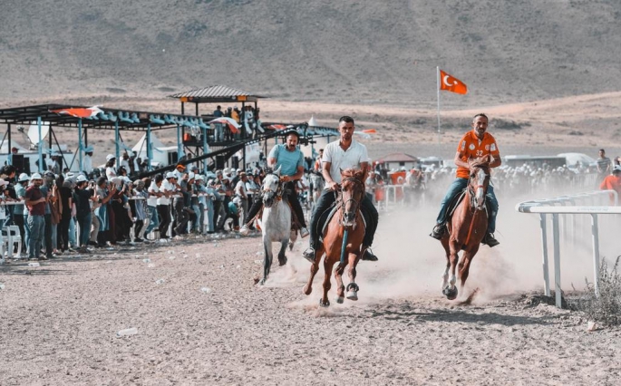 Erzurum’da Rahvan at yarışları nefes kesecek
