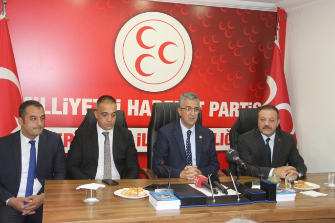 Kamil Aydın: “Türkiye Rusya-Ukrayna savaşında doğru hareket etti”