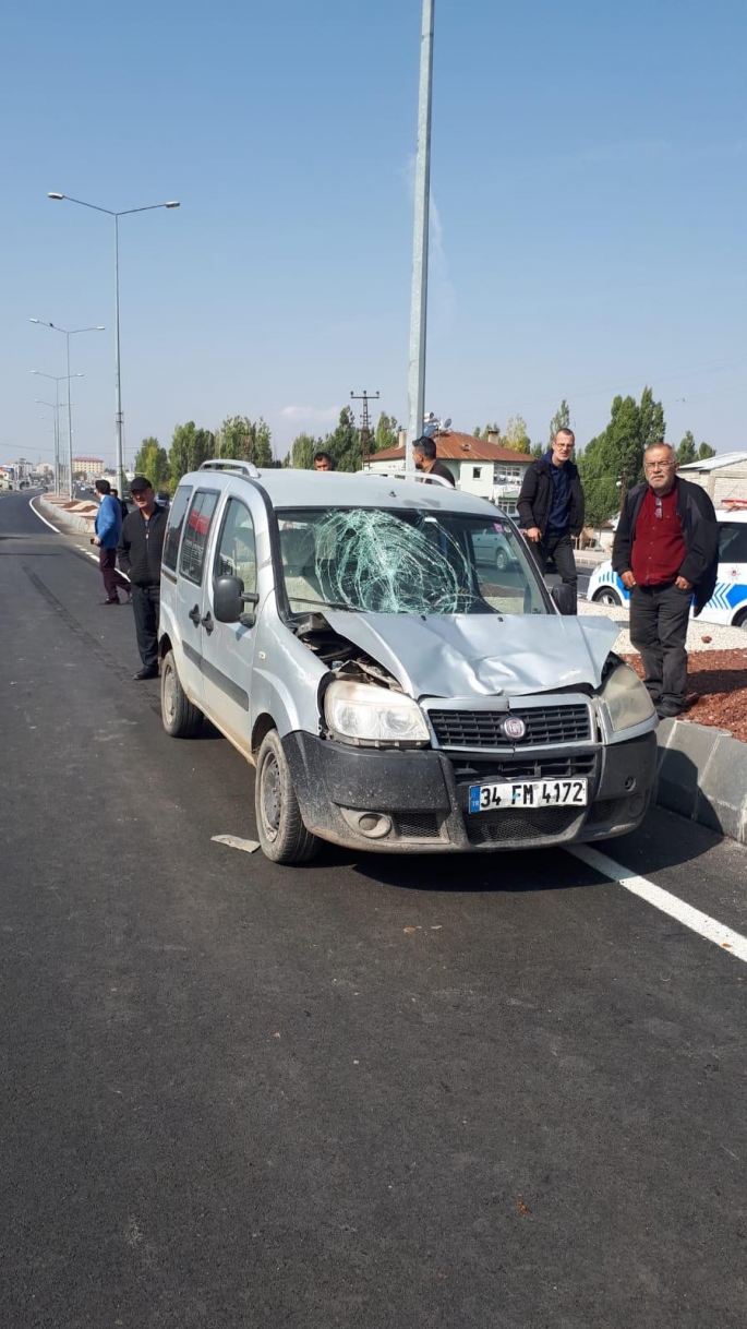 Ağrı’da trafik kazası; 1 ölü, 1 yaralı