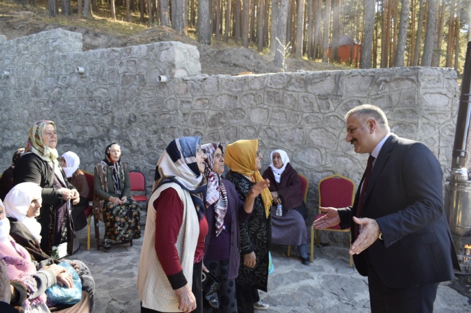 Şenkaya Belediyesinden gönül belediyeciliği örneği