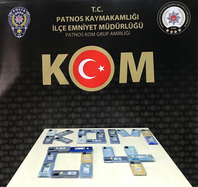Ağrı’da 350 bin liralık kaçak cep telefonu ele geçirildi