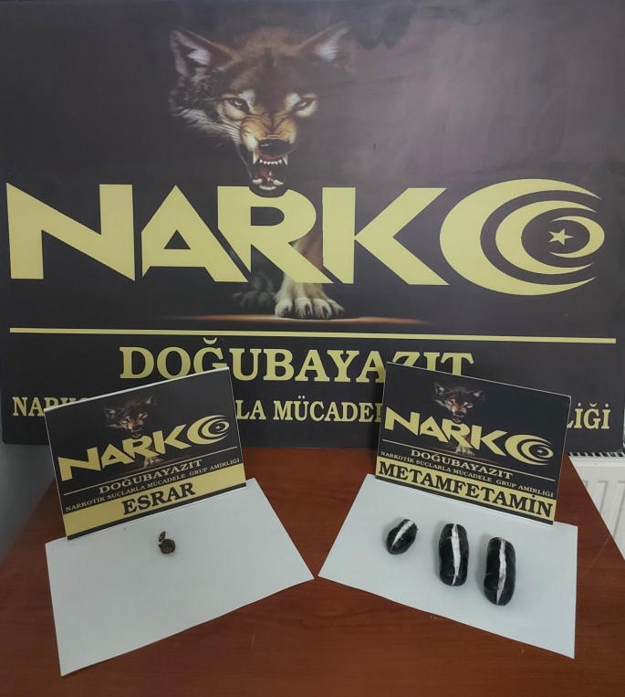 İranlı şüphelinin midesinden 130 gram uyuşturucu çıktı