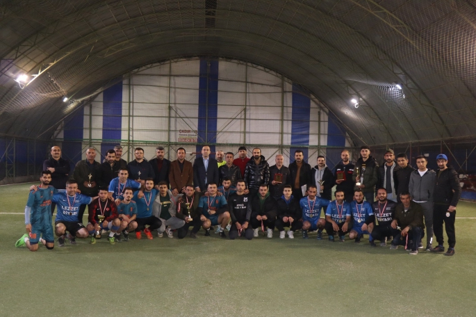 Oltu’da Halısaha futbol şöleni