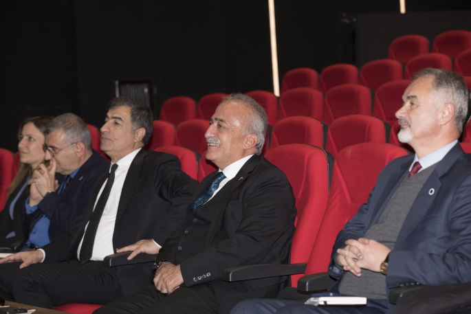 Rektör Çomaklı Başkanlığında izleme ve değerlendirme toplantıları başladı