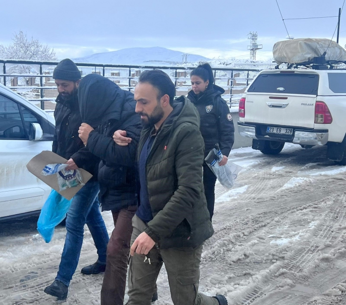 Elazığ'daki kayıp kuzenler olayında şafak operasyonu: 12 kişi gözaltına alındı