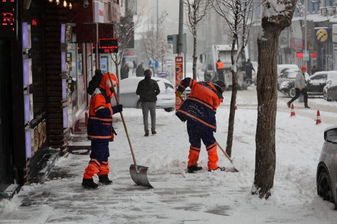 ERZURUM’UN KAR HASRETİ SON BULDU