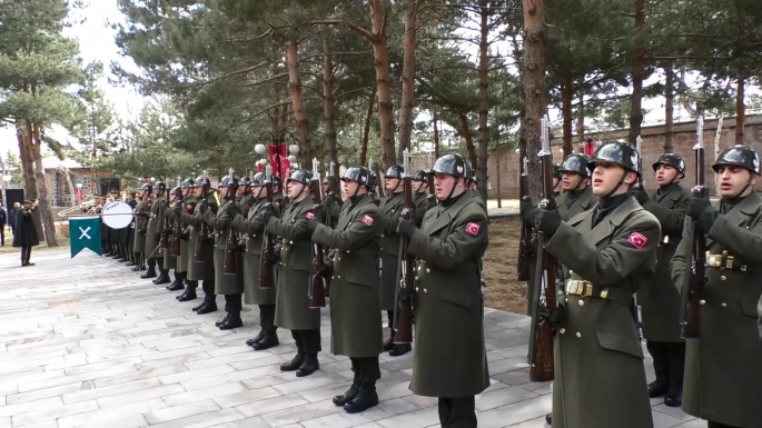 Erzurum’da Çanakkale zaferi ve şehitler anıldı