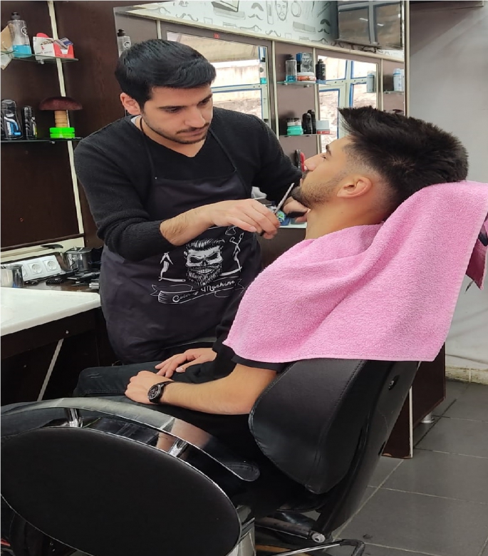 KUAFÖRLERDE KIŞ DURGUNLUĞU