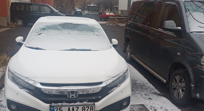 VATANDAŞLAR HAZIRLIKLARA ERKEN BAŞLAMIŞTI