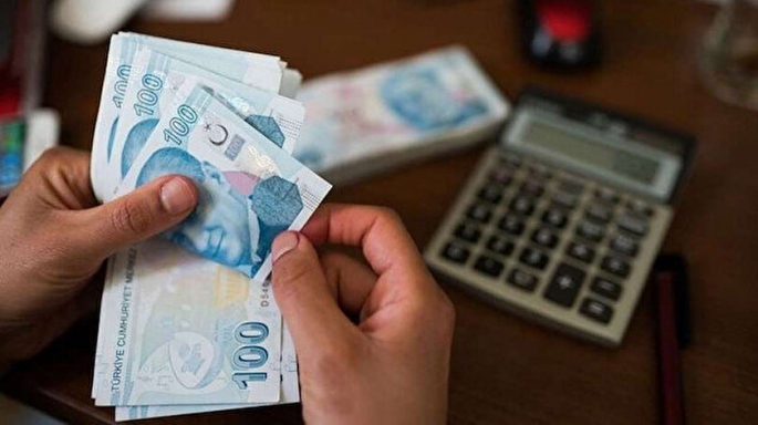 ASGARİ ÜCRETLİ ÇALIŞANIN MERAKLI BEKLEYİŞİ BAŞLADI