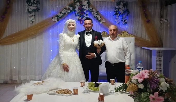 NUHİ VE BEYZANUR ÇİFTİNİN DÜĞÜNÜNDE ADLİYECİLER DOYASIYA EĞLENDİLER