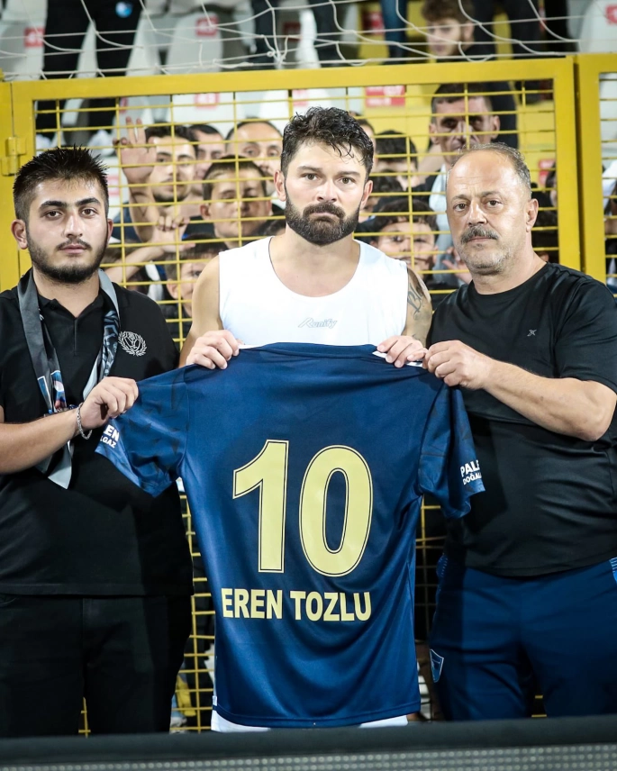 BABASININ ANISINI YAŞATACAK