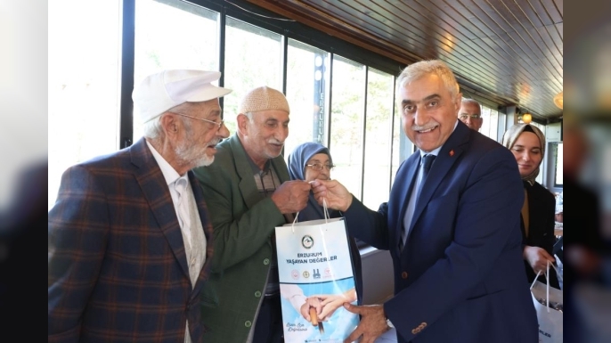 Büyükşehir Belediyesi’nden güngörmüşlere vefa
