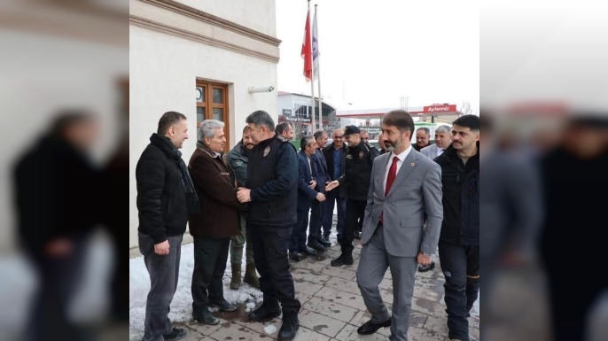 Emniyet Müdürü Onur Karaburun, Muhtarlar Derneği'ni ziyaret etti