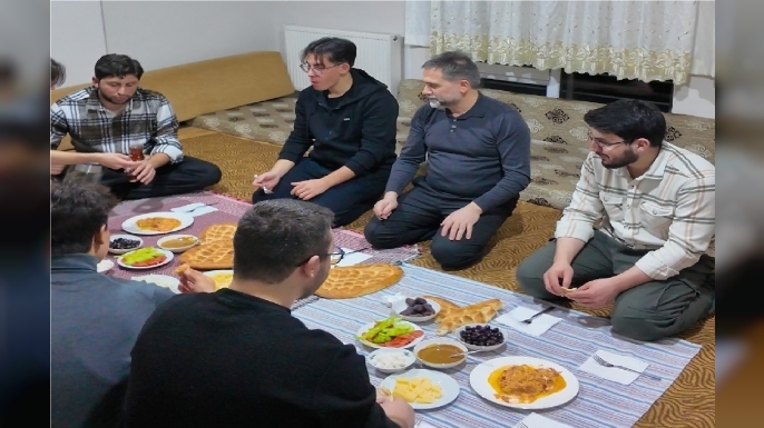 Başkan Uçar gönüllere dokunmaya devam ediyor