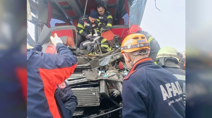 Erzurum'da zincirleme trafik kazası: 20 yaralı