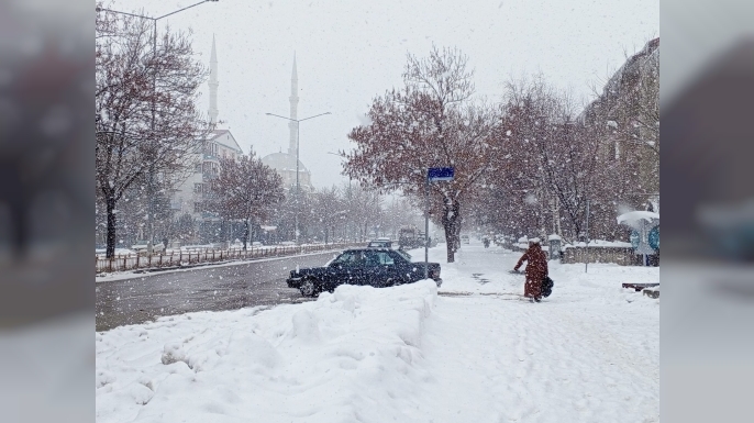 Erzurum’da kış etkisini sürdürüyor