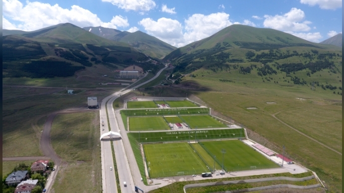 Futbolun yaz durağı yine Erzurum olacak