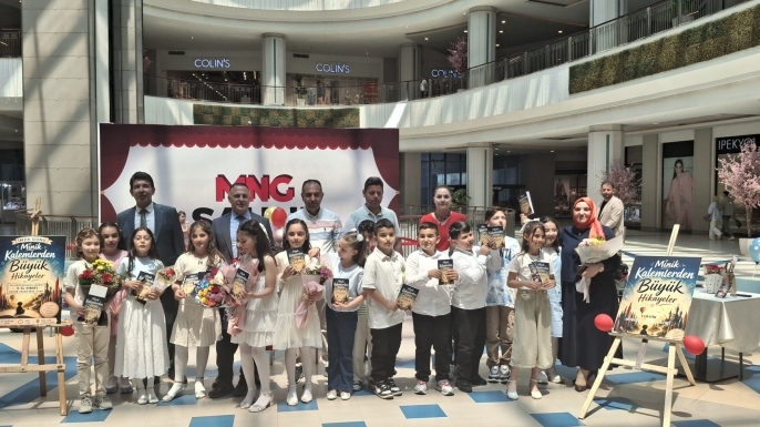 Minik kalemler imzaladı, Erzurum hayran kaldı!