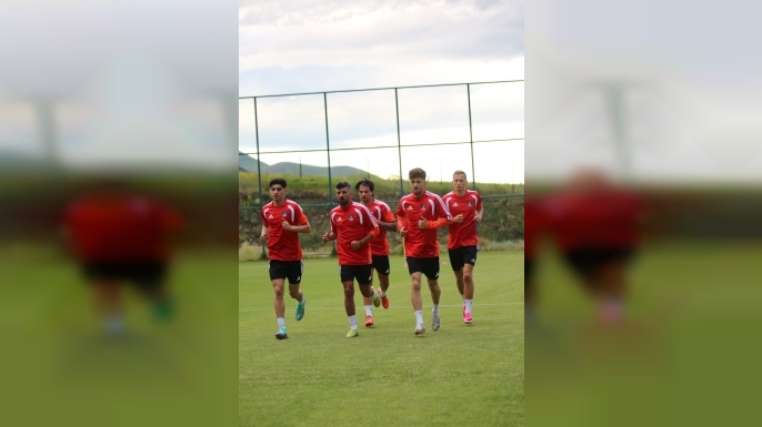 Vanspor FK Erzurum'da güç depoluyor