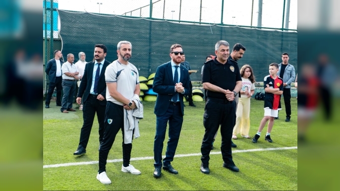 Onur Karaburun, Dadaşların antrenmanını takip etti