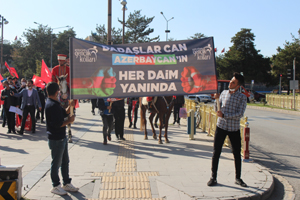 Azerbaycan’a destek için yürüdüler