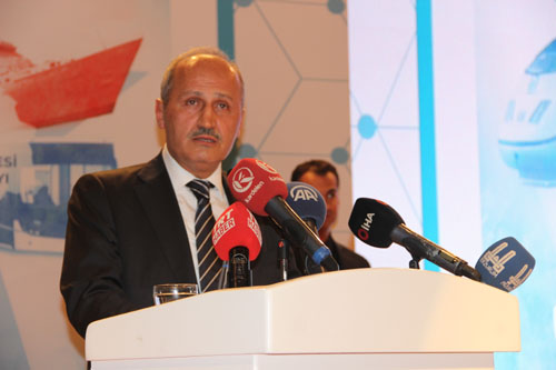 Bakan Turhan: “Farkındalığın yaygınlaşması için kimsenin edilgen olmadığını, herkesin harekete geçmesi gerektiğini kabullenmesi lazım”