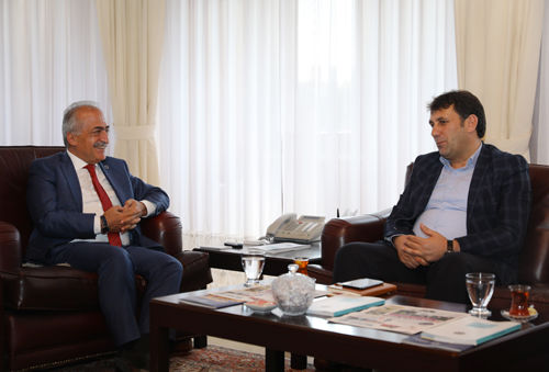 Başkan Yaşar’dan Rektör Çomaklı’ya ziyaret